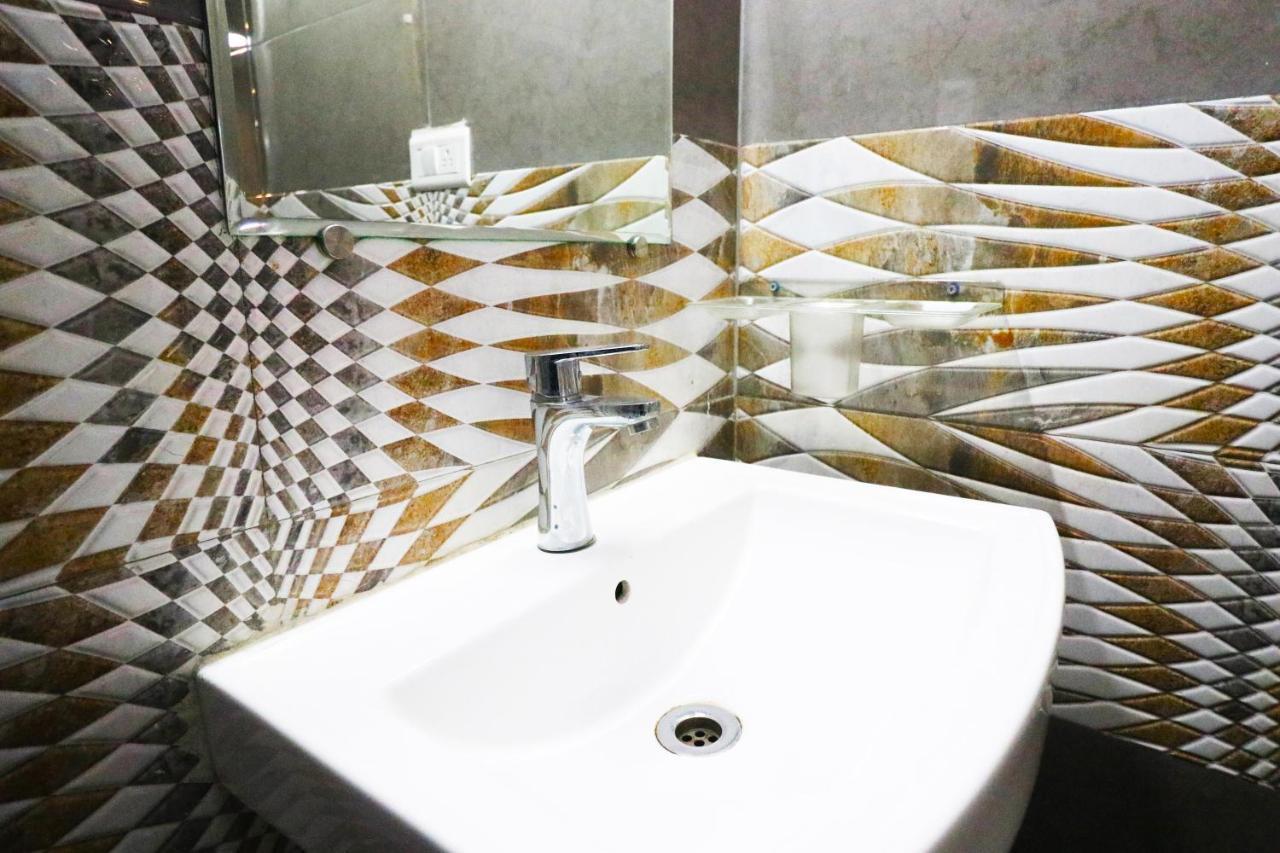 Hotel The Cube Stay New Delhi Extérieur photo